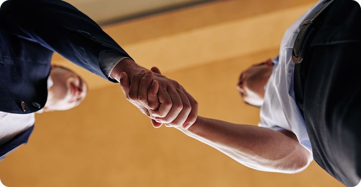 פגישה אישית עם מוטי יועץ מעליות והצגת דוח ממצאים